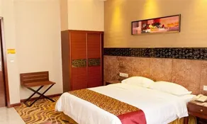 VELSEN  HOTEL - Image 3