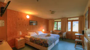 Candlelight Lodge - Image 5