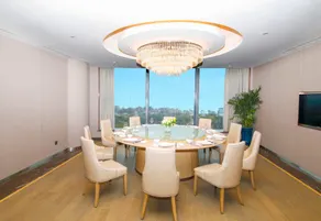 Luxury Blue Horizon Hotel Weihai - Image 4