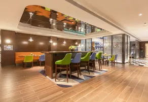 Hampton by Hilton Wuhan East Lake Optics Valley - Image 3