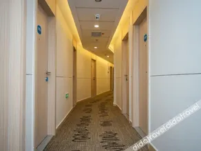 Lifeng Hotel (Chunxi Road Subway Station Branch, Taikoo Li, Chengdu) - Image 3