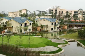 Chengdu Yufu Guodu Hot Spring Hotel - Image 4