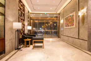 Wanhe Zhizhen Hotel (Shanghai Changshou Road Subway Station) - Image 2