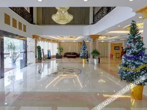 Sunny Holiday Hotel - Image 4