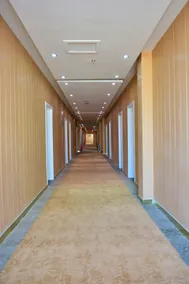 Super 8 Hotel (Beijing Qianmen Dashilan Xijie) - Image 3