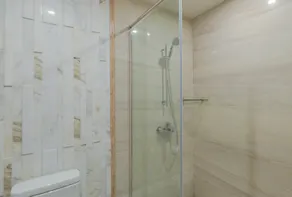 Galaxy International Hotel - Image 4