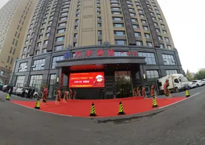 Wanhua Hotel (Piazza del Popolo Hotel) - Image 5