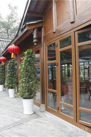 Emeishan Grand Hotel (Emeishan Scenic Area Baoguo Temple) - Image 4