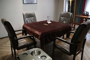Huihe Park Hyatt Hotel - Image 4
