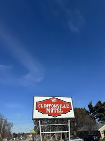 Clintonville Motel - Image 2