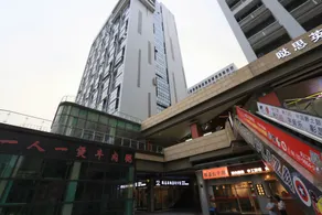 Simaier Apartment Hotel - Image 5