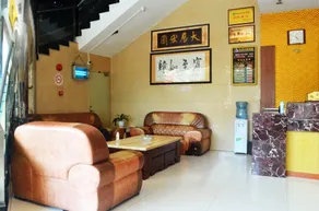 Huizhou Sanhuan Hotel (Ganghui Shopping Center Branch) - Image 4