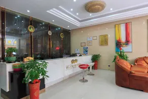 Huachi Business Hotel - Image 5