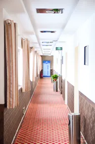 Xingtai Julu County Traffic Business Hotel - Image 5