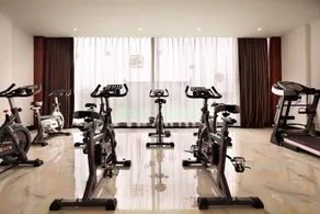Lichenghua Mansion All Suites Hotel (Guilin Liangjiang Sihu High-speed Railway Station) - Image 3