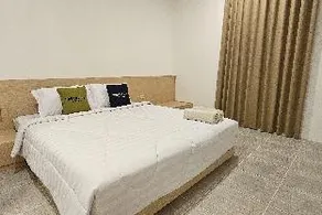 Urbanview Hotel JJ Bukitsari Semarang - Image 3