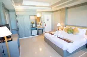 Prompiman Hotel - Image 3