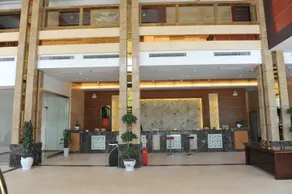 Chengshi Yangguang Hotel - Image 1