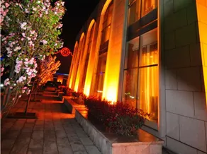 Yizhou Hotel - Image 5