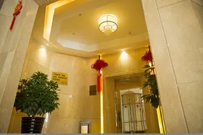 Yiju Boutique Hotel - Image 4