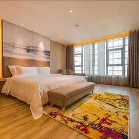 Qingdao Yilan Xinsu Hotel (Shilaoren bathing beach, International Convention and Exhibition Center) - Image 4
