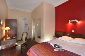 Hotel Du Roule - Image 2