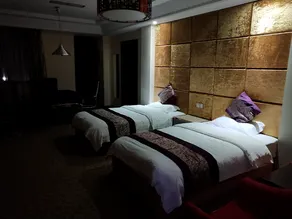 Pingchang Shangjia Business Hotel - Image 3