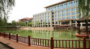 Swan Lake International Hotel - Image 5