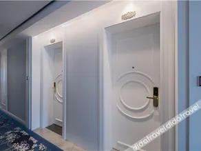 Bainian Hotel - Image 4