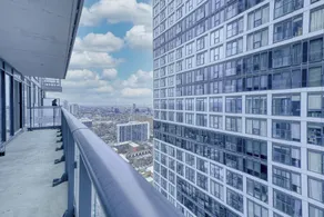 Panorama Suites Downtown Toronto - Image 2