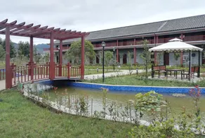 Hai Lake Hotel - Image 5