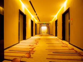 Lavande Hotel (Zhangjiakou Victoria Square) - Image 2