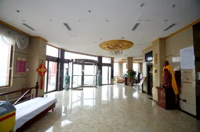Yadu Leisure Hotel - Image 3
