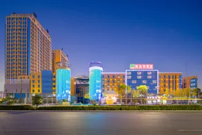 Hexin Hotels - Image 3