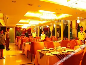Qunxian Hotel - Image 2