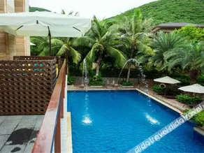 Sanya Mountain and Sea Resort Villa - Image 2