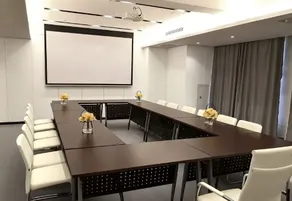 Home Inn Selected (Lianyungang Zaihaiyifang Park Jiaruibao Plaza) - Image 3