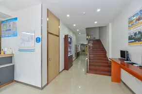 Hanting Hotel Tianjin Tanggu Bund - Image 5