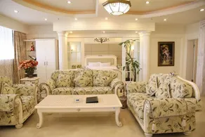 Golden Shore Hotel - Image 2