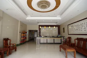 Bao Shu Bo Yue Hotel - Image 3