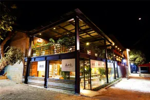 Over the Mountain Hostel - Image 3