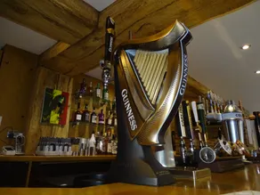 Odddfellows Hotel Bar and Grill - Image 5