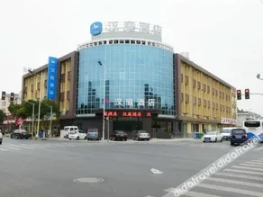 Wanting Hotel (Shanghai Xinchang ancient town store) - Image 4