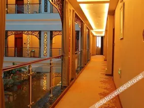 Jianlang Holiday Hot Spring Hotel - Image 3