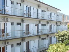 Hotel Neon Astron - Image 2