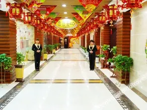 Yinyang Business Hotel - Image 5