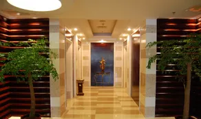 Braim Seasons Hotel - Image 2