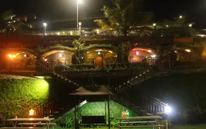 Seruni Hotel Hobbit House - Image 3
