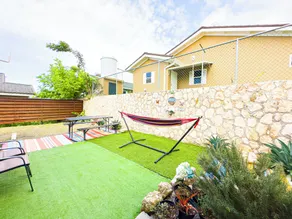 Jhadano Villa Retreat - Image 2