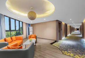 Milan Theme Hotel - Image 3
